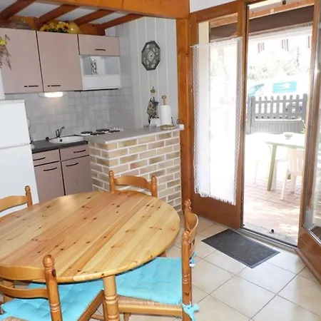 Maison Mitoyenne 3 Pieces Avec Terrasse, Jardin Cloture Et Parking - 6 Couchages A Marseillan - Fr-1-326-484 בית נופש אגדה