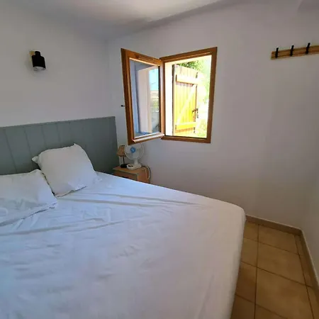 بيت للعطل Maison Mitoyenne 3 Pieces Avec Terrasse, Jardin Cloture Et Parking - 6 Couchages A Marseillan - Fr-1-326-484 *